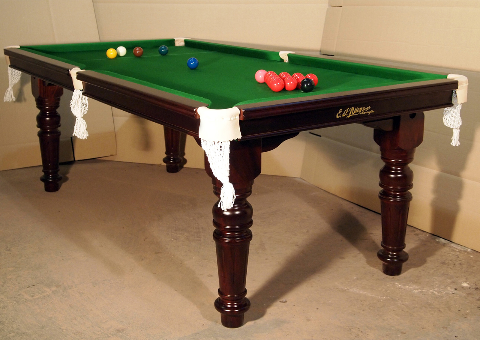 6 foot pool table for sale