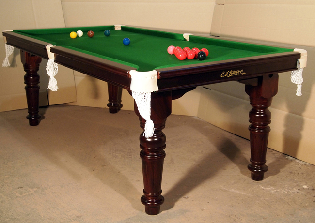  Antique Refurbished Secondhand 6 foot snooker dining table