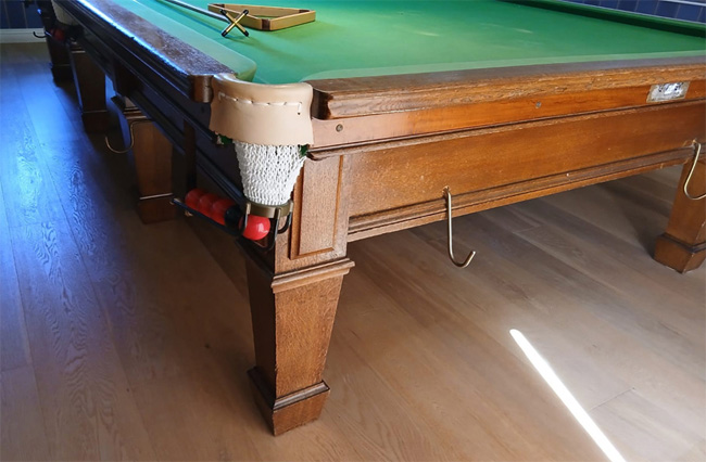 12ft Oak The York Snnoer table
